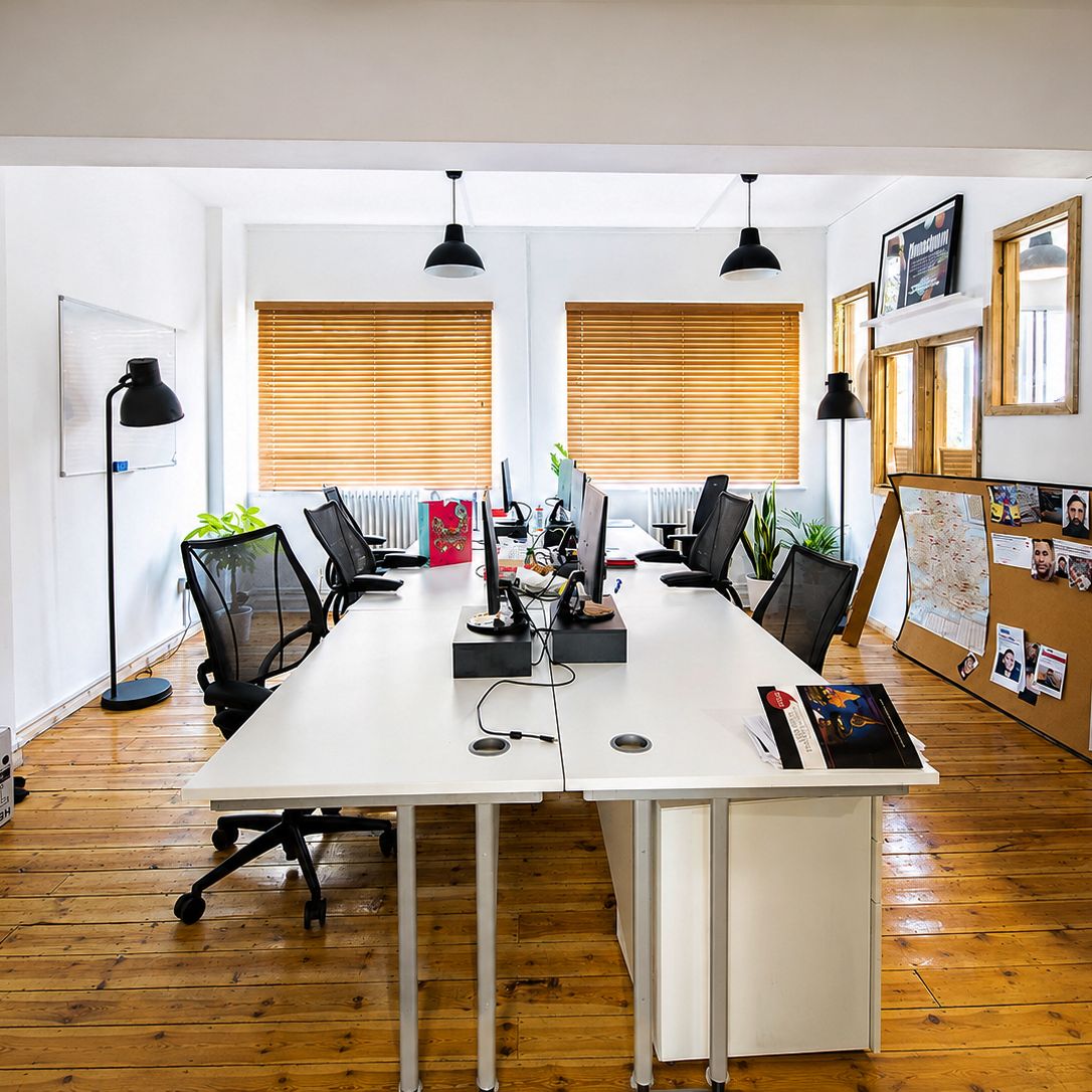 Mainyard Studios Tower Hamlets  Private Office Product Image
